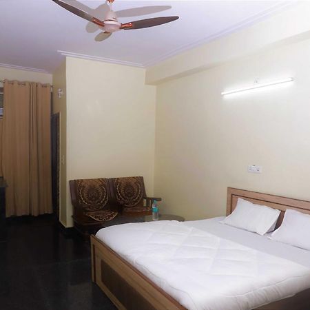 Hotel O Dream Residency Narela ภายนอก รูปภาพ
